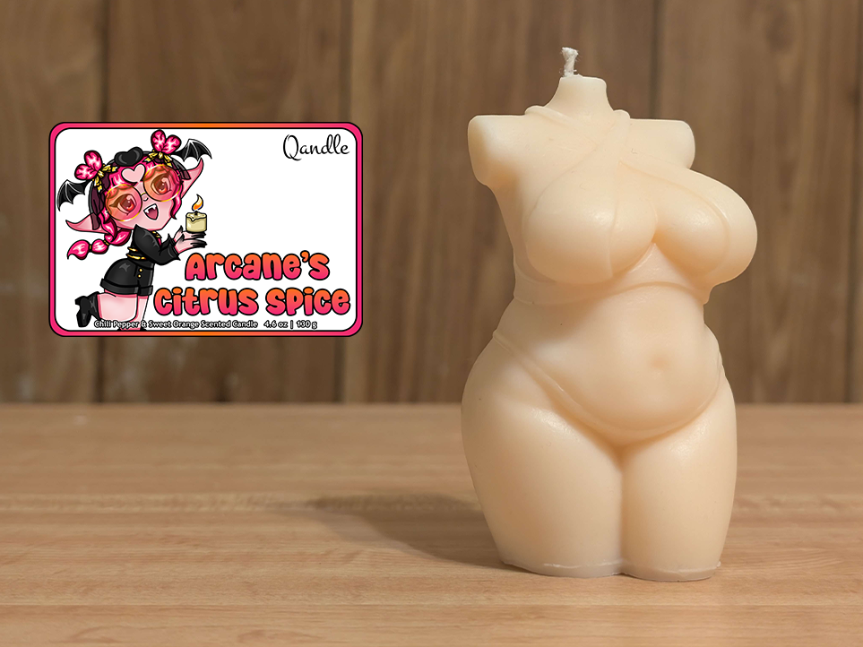 Arcane's Citrus Spice Curvy Body Candle