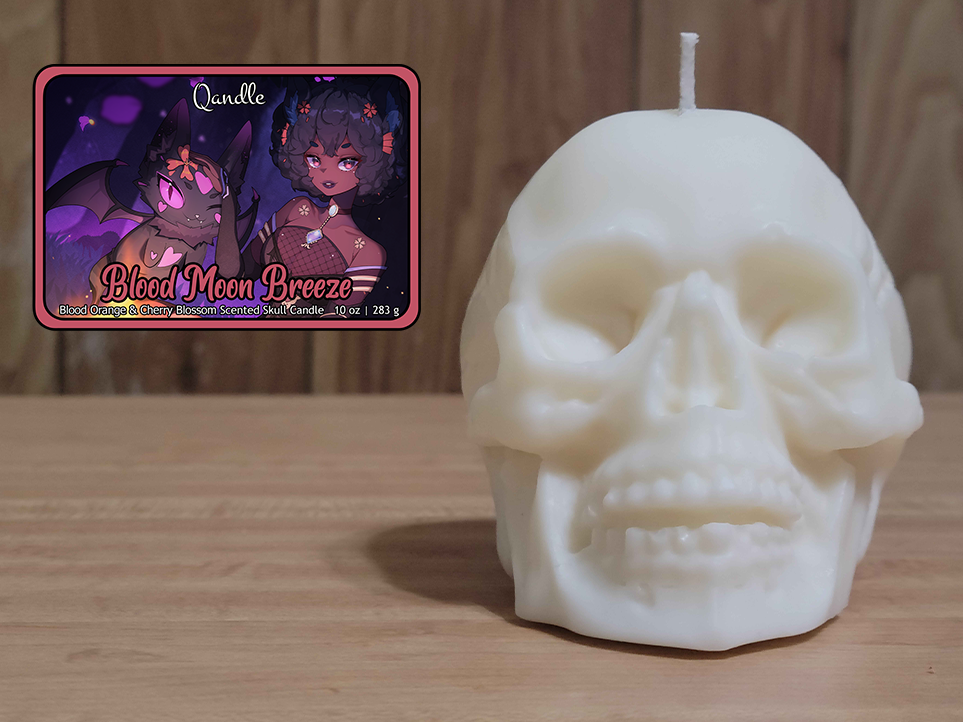 Blood Moon Breeze Skull Candle