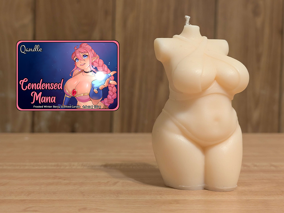 Condensed Mana Curvy Body Candle