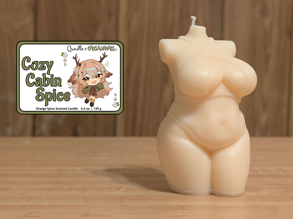 Cozy Cabin Spice Curvy Body Candle