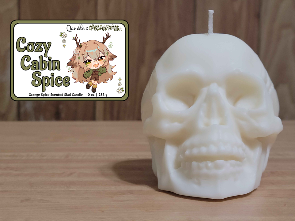 Cozy Cabin Spice Skull Candle