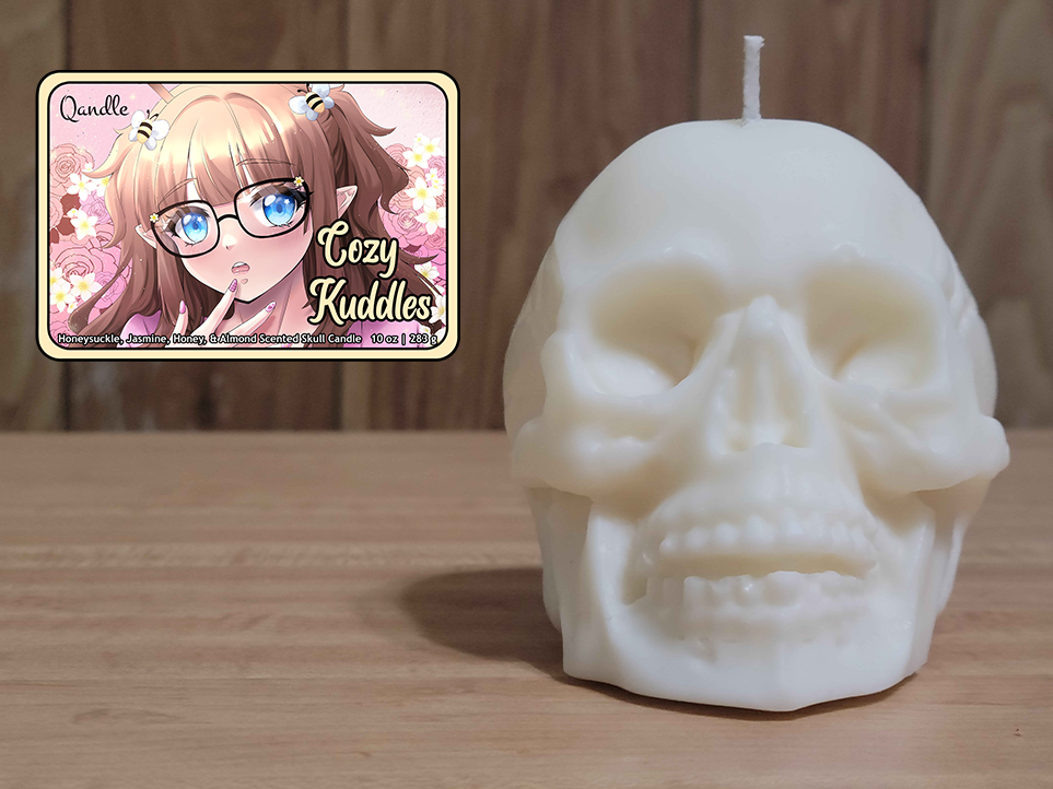 Cozy Kuddles Skull Candle