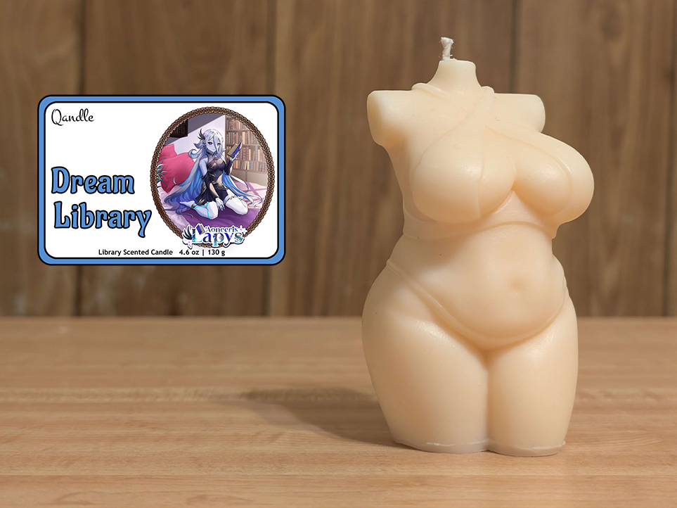 Dream Library Curvy Body Candle