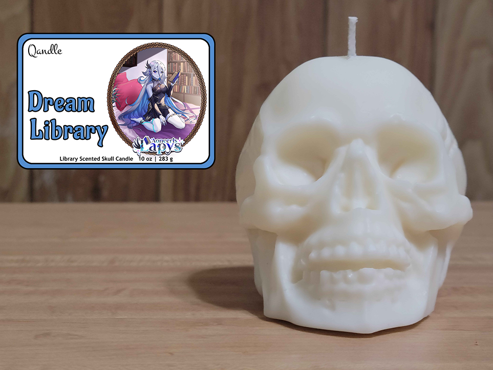 Dream Library Skull Candle