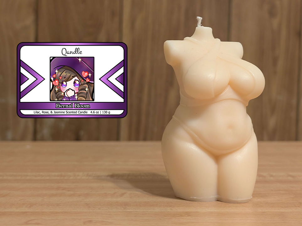 Eternal Bloom Curvy Body Candle