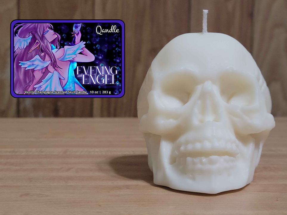 Evening with Engel Skull Candle