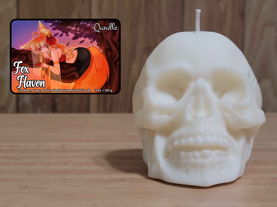 Fox Haven Skull Candle