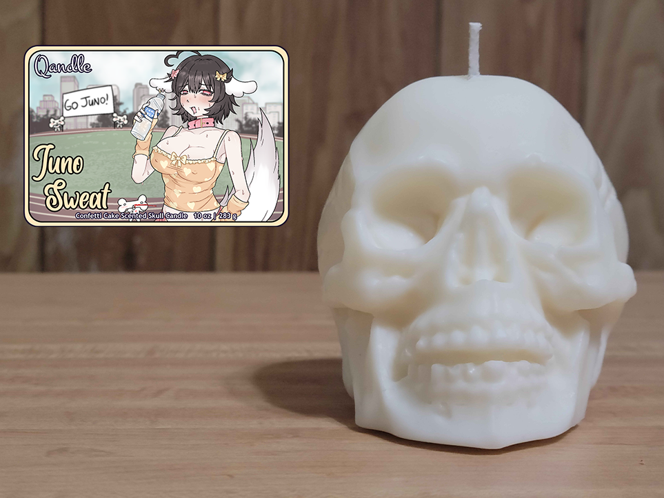 Juno Sweat Skull Candle