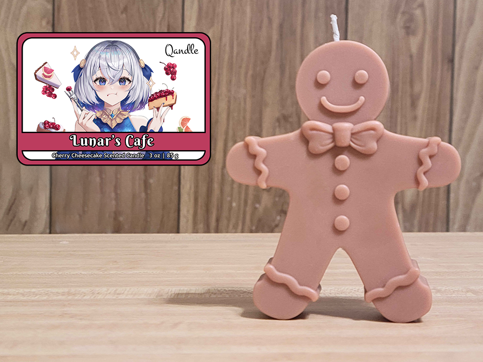 Lunar's Cafe Gingerbread Man Candle