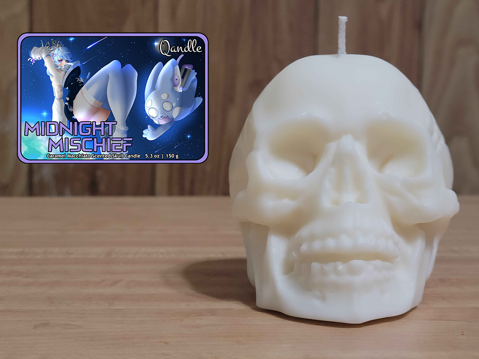 Midnight Mischief Skull Candle