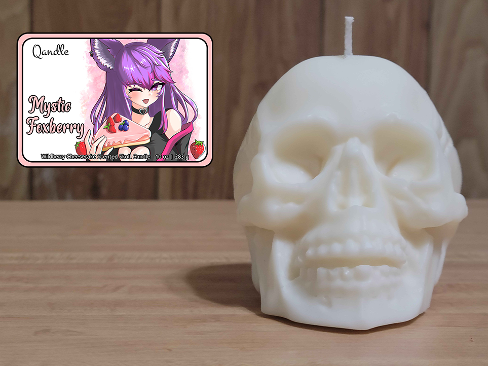 Mystic Foxberry Skull Candle