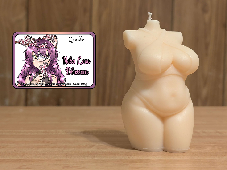 Neko Love Blossom Curvy Body Candle