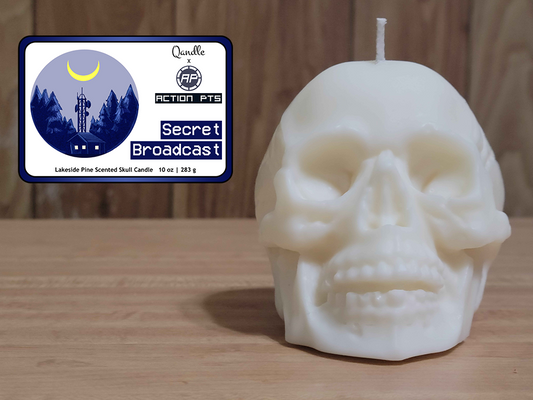 Secret Broadcast Skull Candle