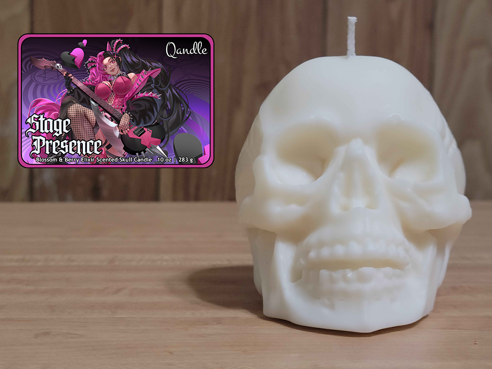 Stage Presence Skull Candle