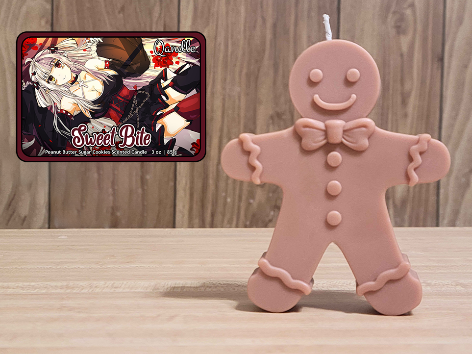 Sweet Bite Gingerbread Man Candle