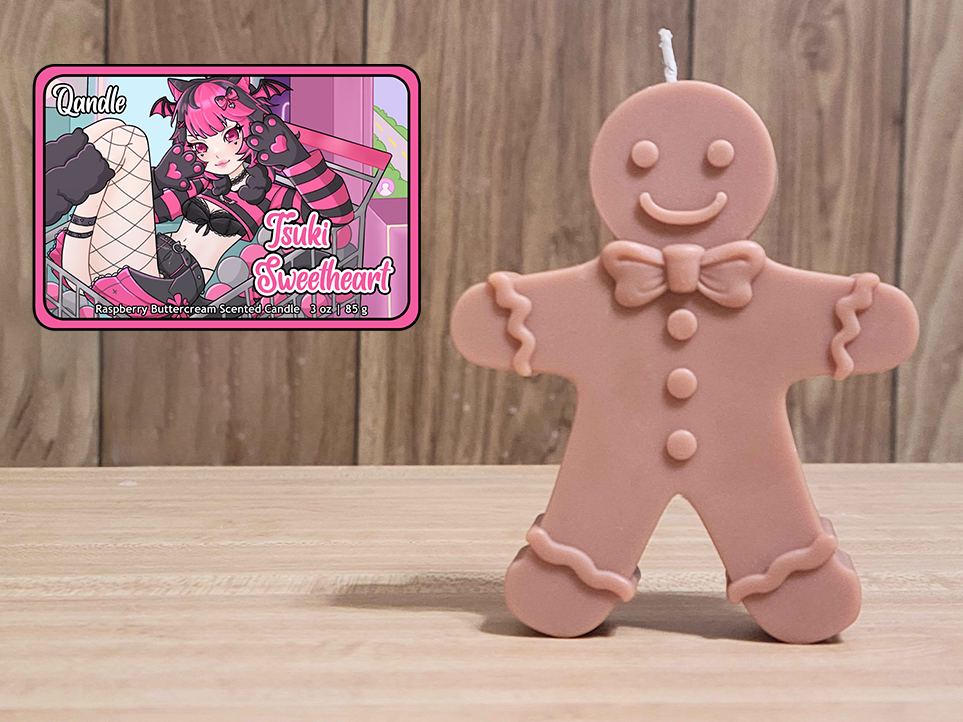 Tsuki Sweetheart Gingerbread Man Candle