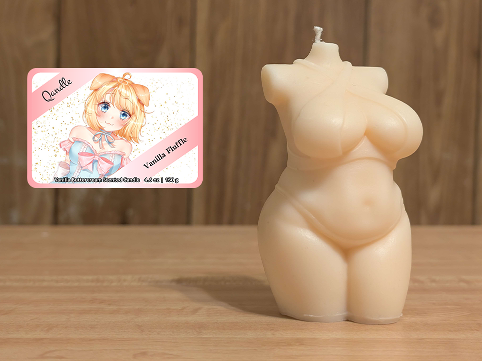 Vanilla Fluffle Curvy Body Candle