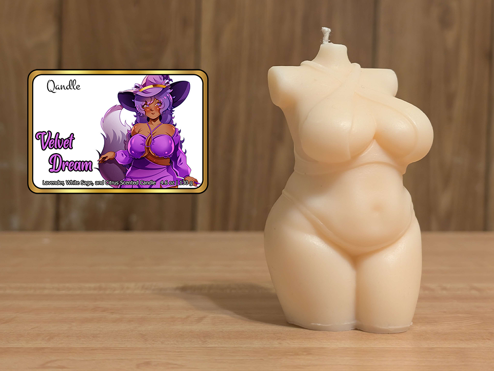 Velvet Dream Curvy Body Candle