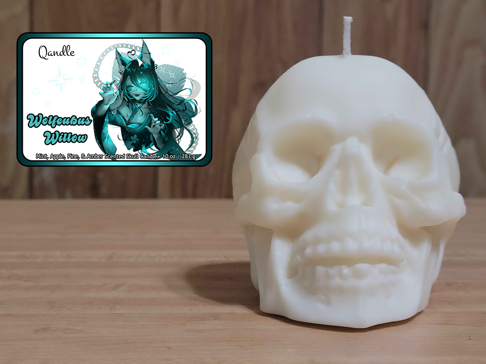 Wolfcubus Willow Skull Candle